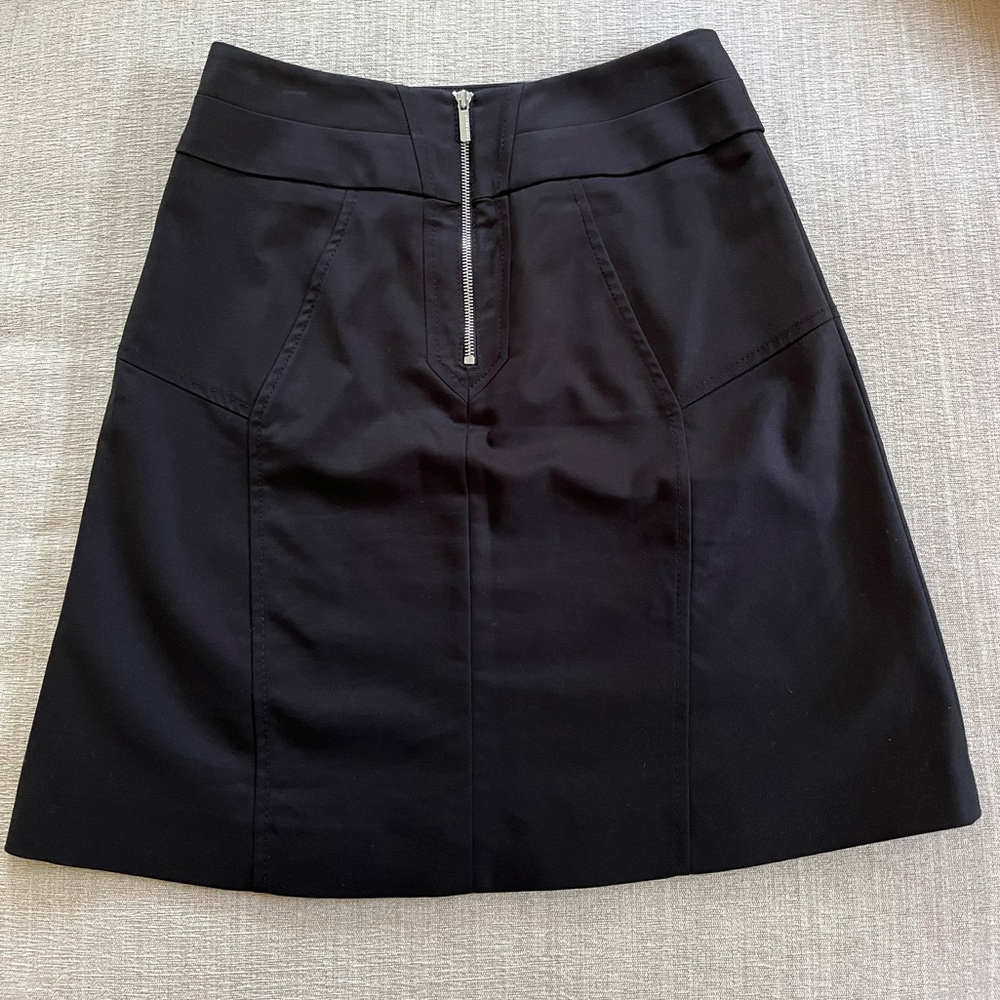 Karen Millen England Black Skirt. Size 6. - Picture 5 of 11